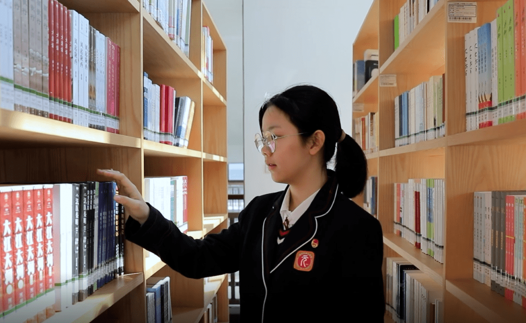 在阅读中陶冶情操天元读书节九二中天元的师资情况如何?