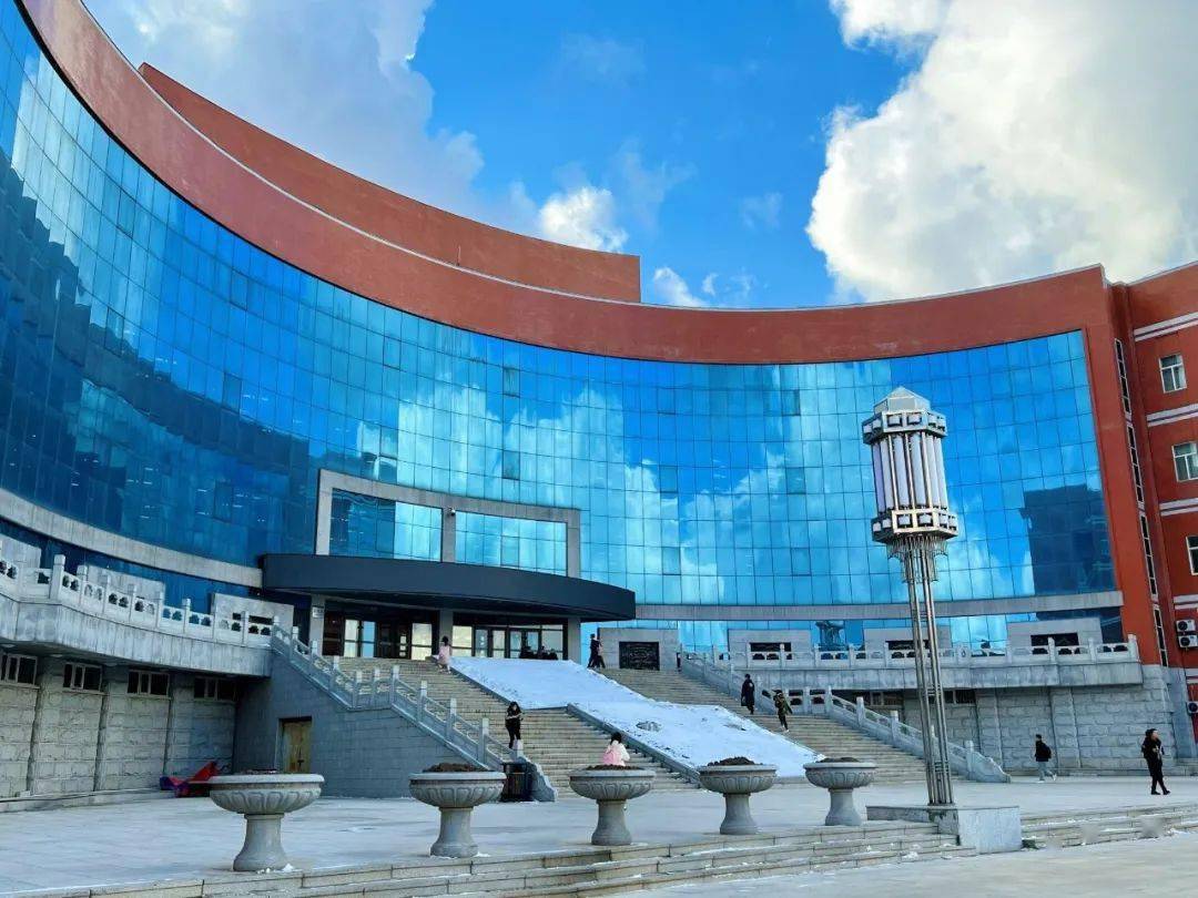 毕业季 | 这一站,东北师大到了_站点_生活_田雨宁