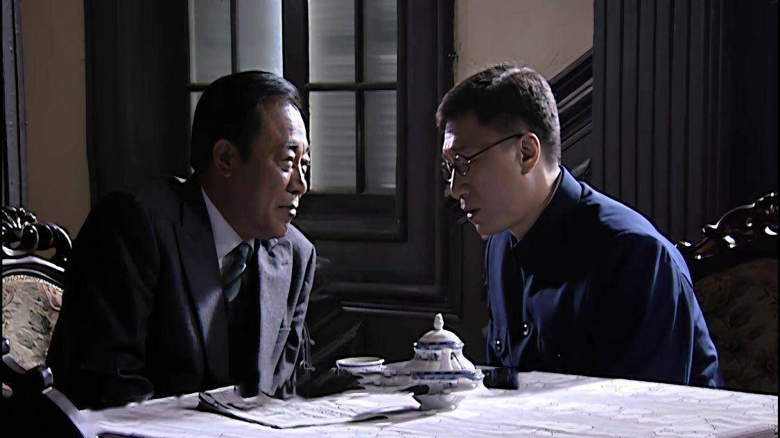 看看《潜伏》这一段剧情就知道了_结果_电视剧_物资