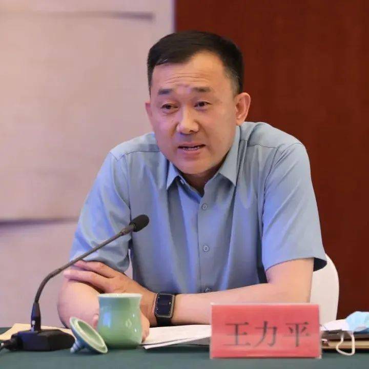 推进精细化建设年统计局长这样干下