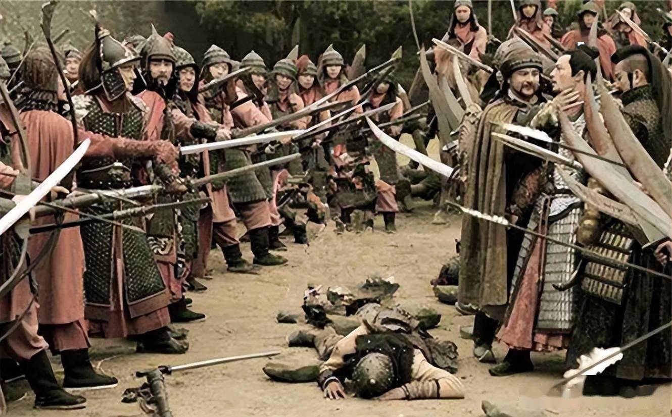 这三个转折点中,土木堡之变来得最早,明朝建立81年就发生了,另两个则