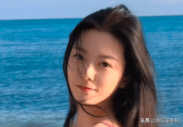 郭艾伦新女友曝光颜值学历超高父亲身家达150亿2人同赴海南