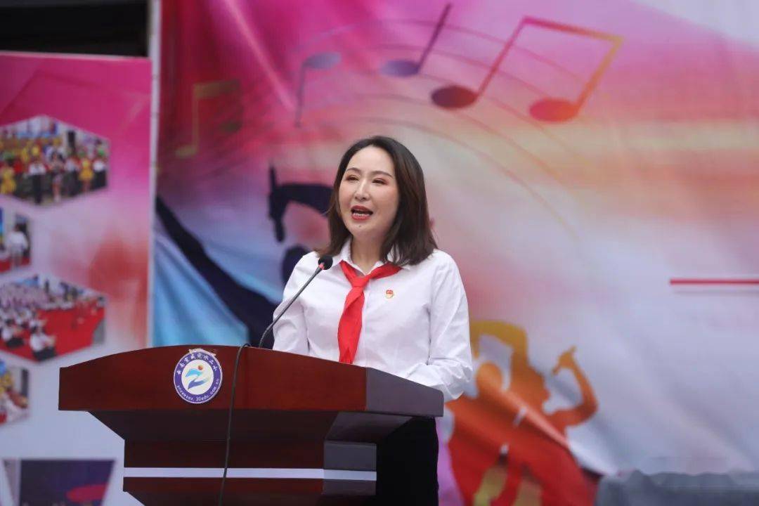 宣威市委教育工委办公室副主任陶昌章,宛水中心学校党总支书记,校长张