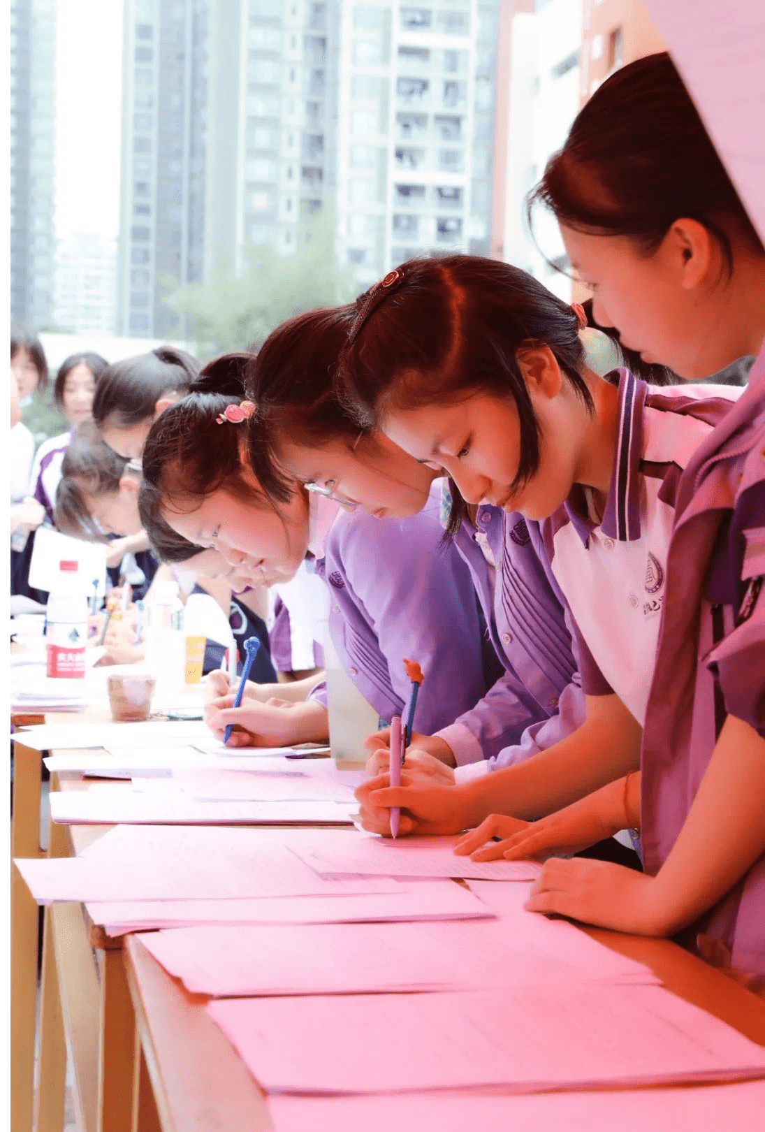 重庆鲁能巴蜀中学心理健康教育周让学生与美好相拥