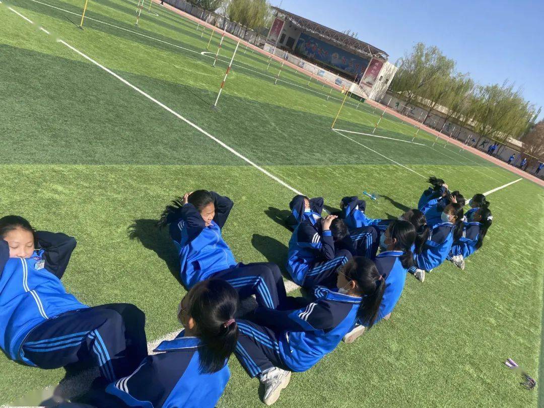 金塔县第二中学落实双减守初心多彩活动助成长