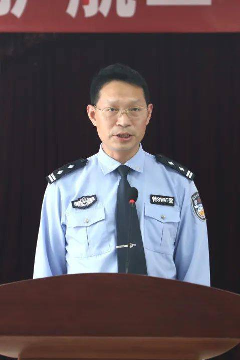 德阳监狱召开"护航二十大 忠诚保平安"维稳保安动员部署暨誓师大会