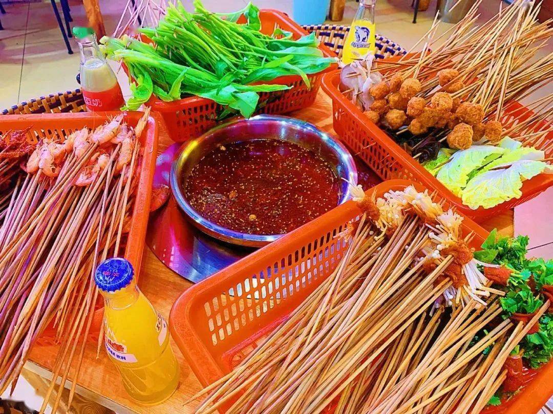 提前预约西航涮涮汉城北路店99元享渝都府西航涮涮3人自助锅底4选一3