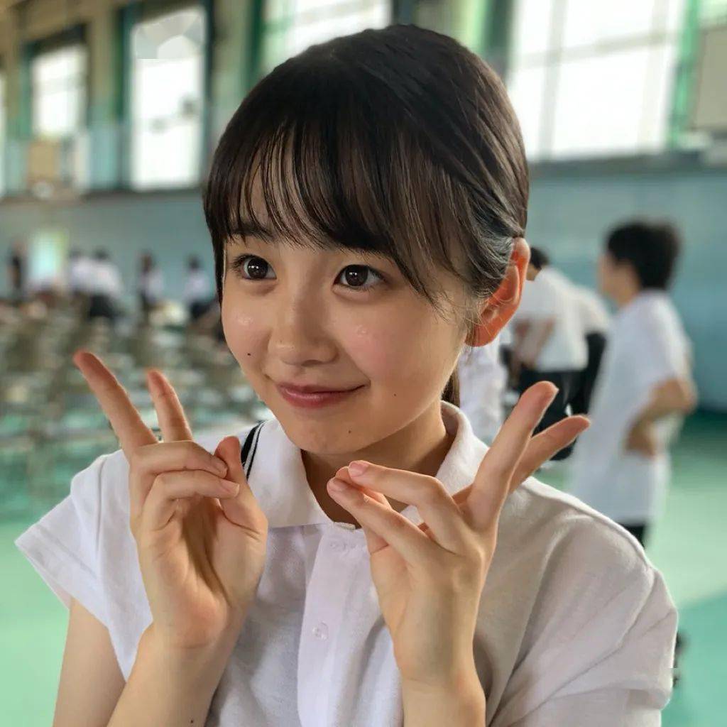 长谷川的偶像生活才刚刚开始,未来的路可能不是那么好走,但是努力不会