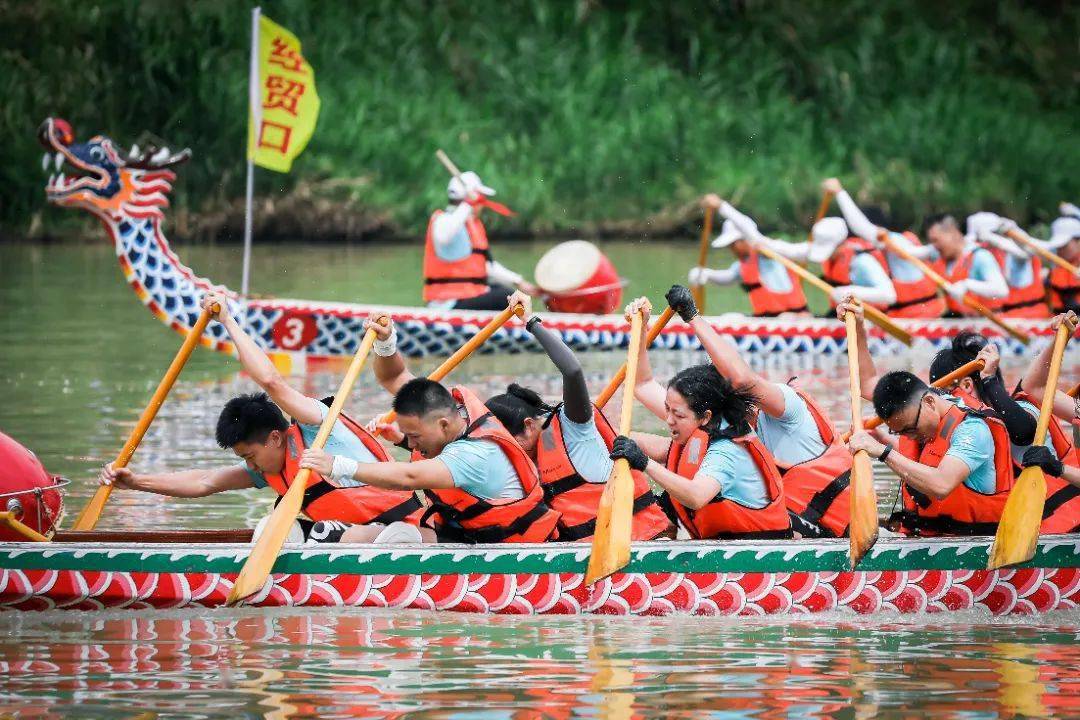 精彩2022年龙岩市新罗赛区红古田杯龙舟竞赛圆满举行