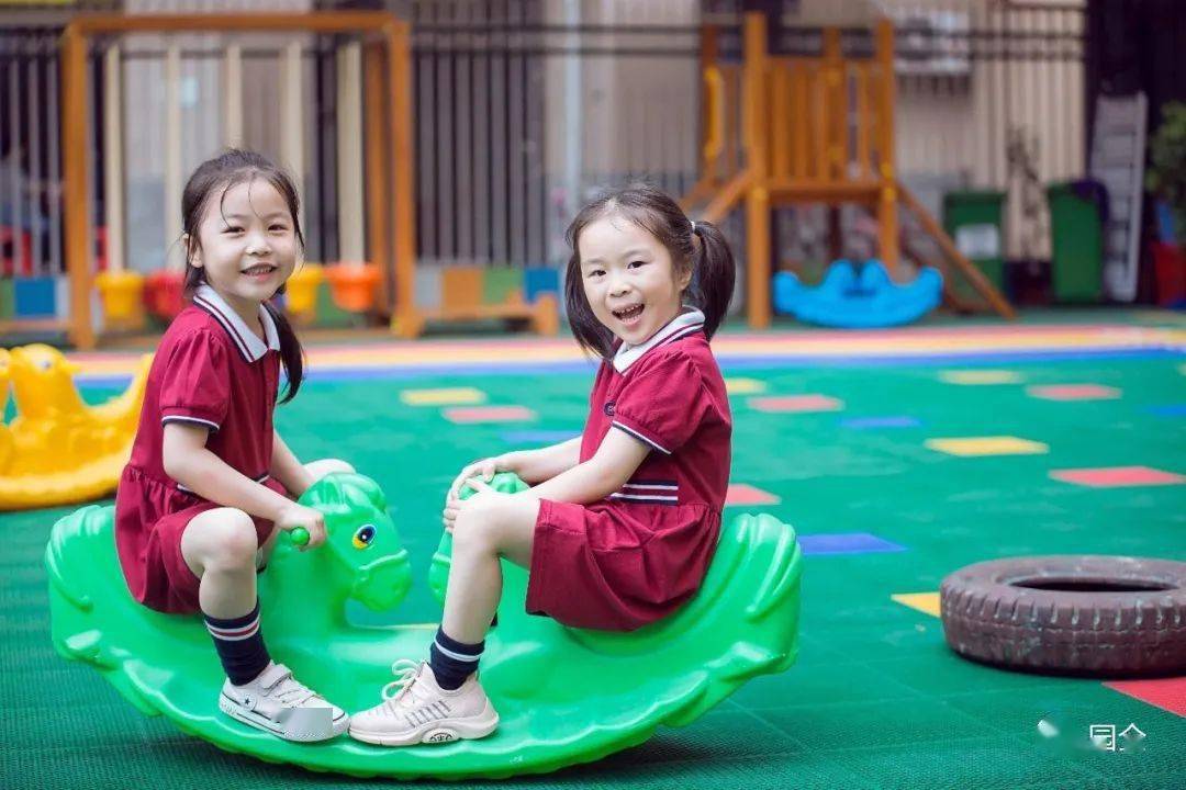 幼儿园活动设计_幼儿园自主游戏教师角色定位_幼儿自主游戏环境创设