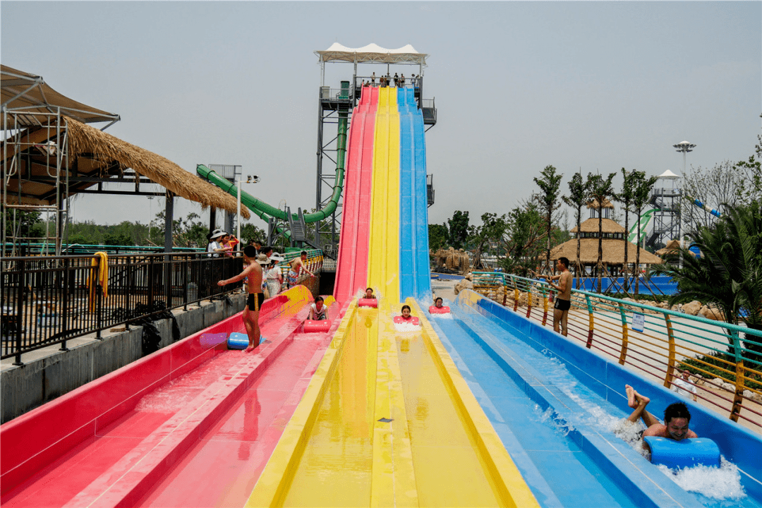 夏季专属水上乐园,耍水界的"网红"!