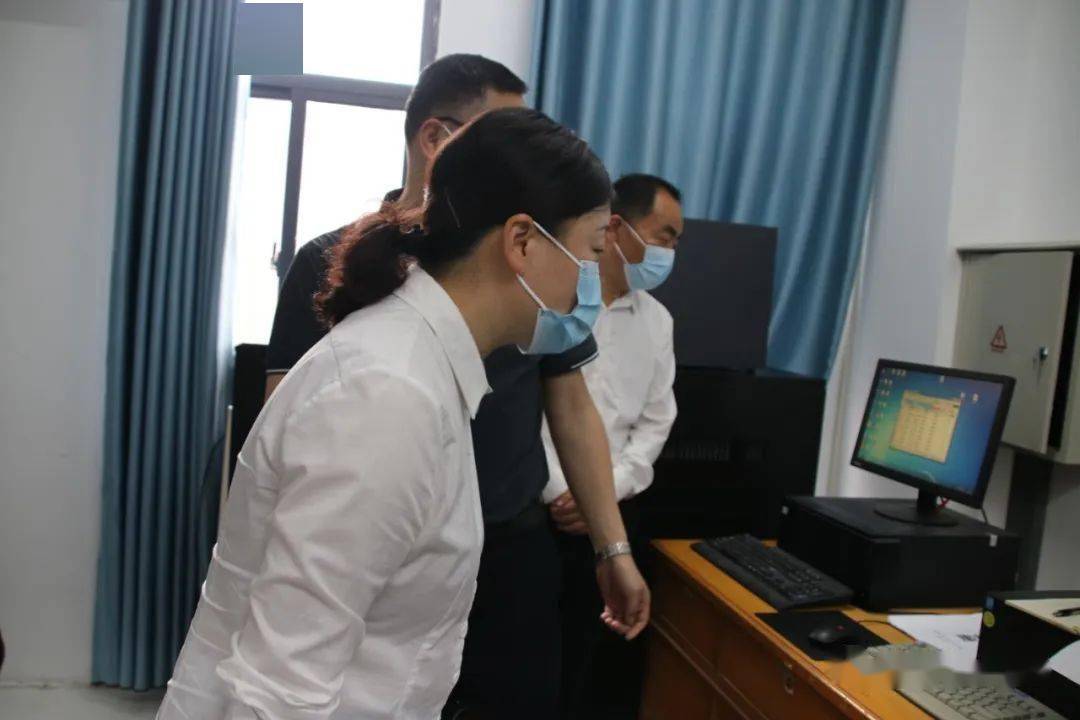 教育要闻 | 王汝娜视察我县高考准备工作_考务_王晨晨_卫健