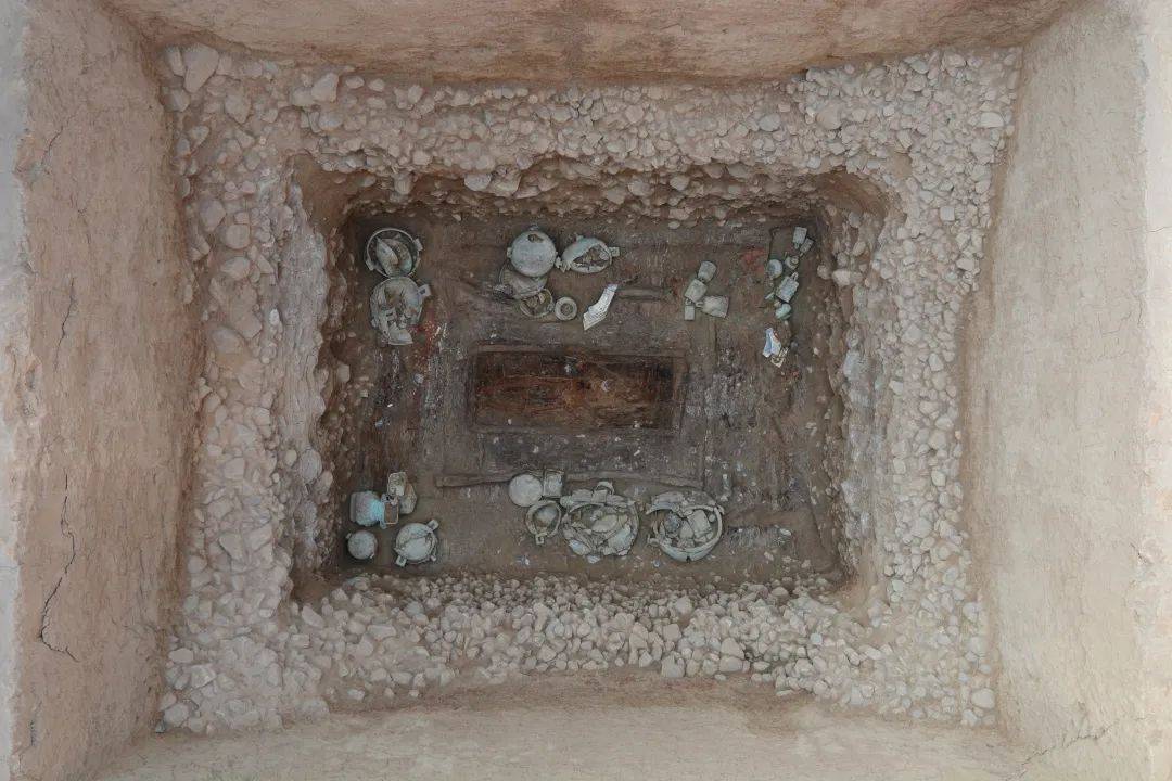 陶寺古墓惨案图图片
