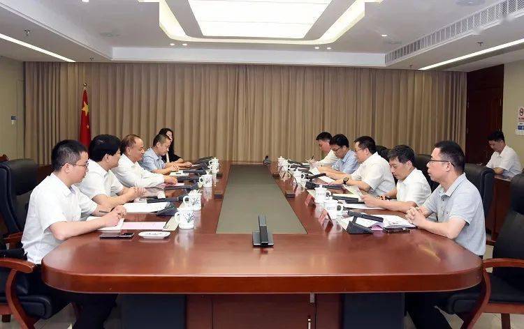 省农业农村厅二级巡视员林景元和厅有关处室负责同志,中国铁塔福建省