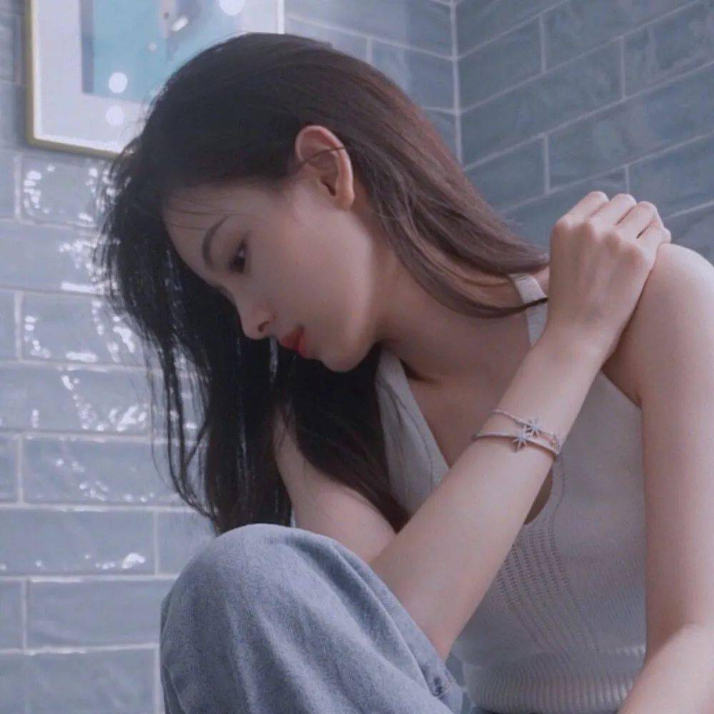 头像小伙伴们该换微信头像啦24