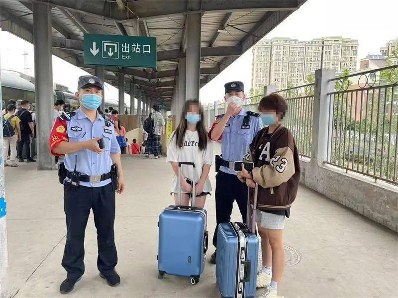 滁州北站铁路派出所民警接到江西赣州一男子报警求助,原来他15岁的