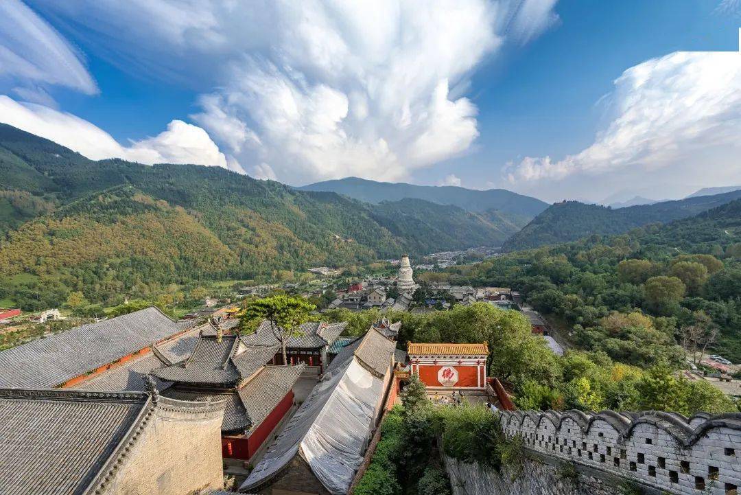 旅遊線路佛教聖地五臺山祈福一日遊