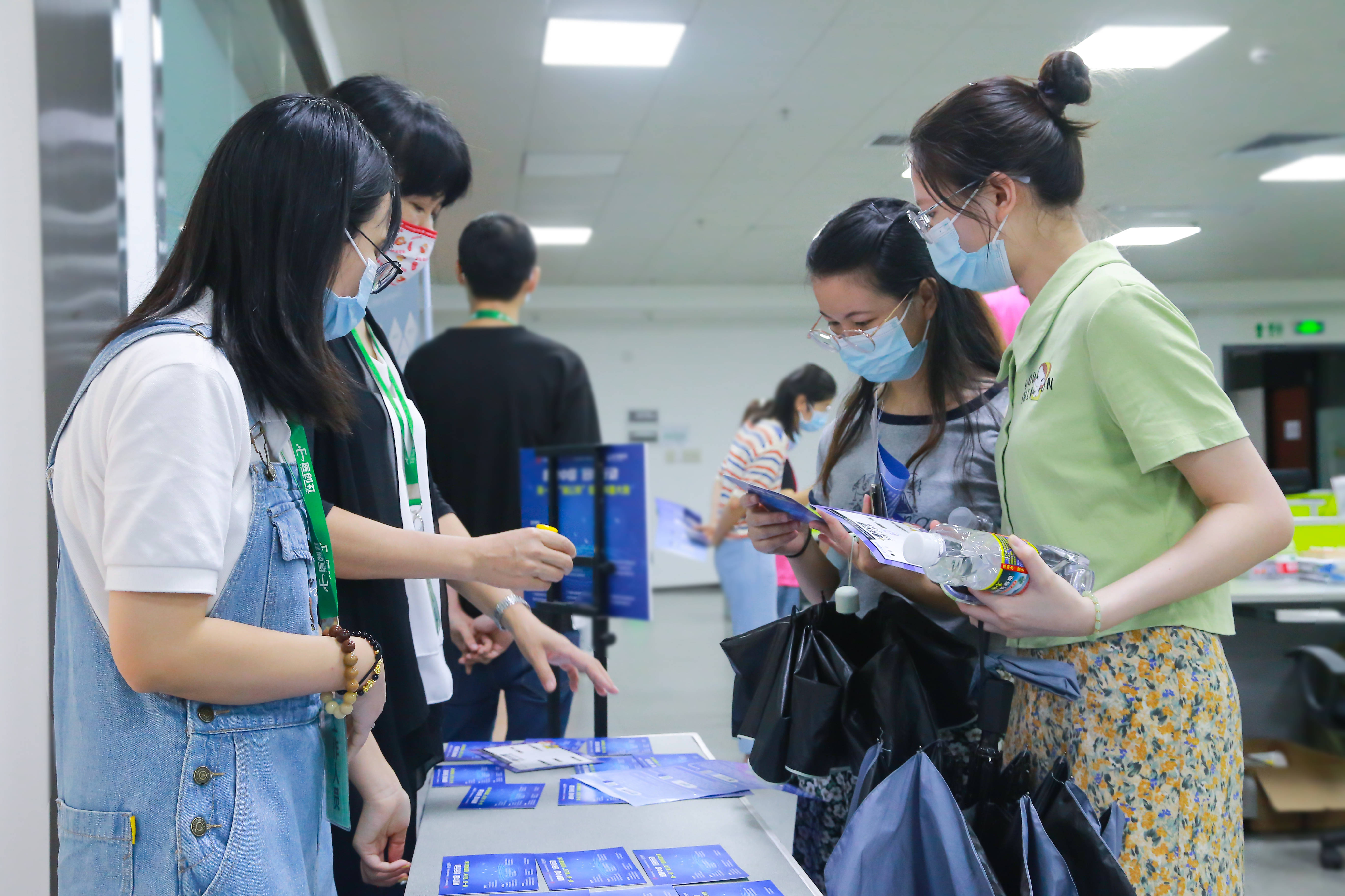 关于广州市妇女儿童医疗中心医院黄牛挂号，京医指导就医分享的信息