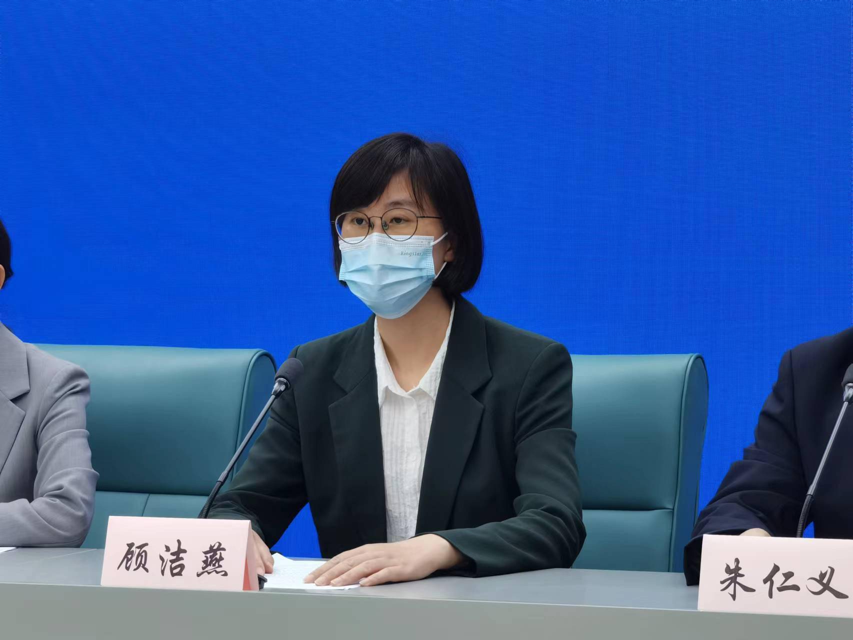 松江区207个工地复产所有工地每天1次抗原检测丨疫情防控新闻发布会