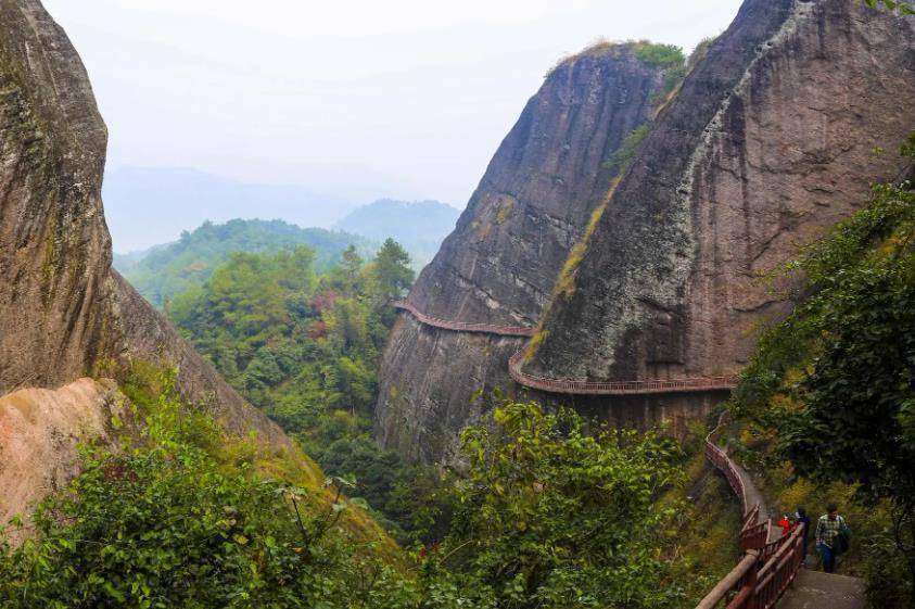 邵阳目前唯一的5a级景区景色之美不输桂林山水相信会让你陶醉