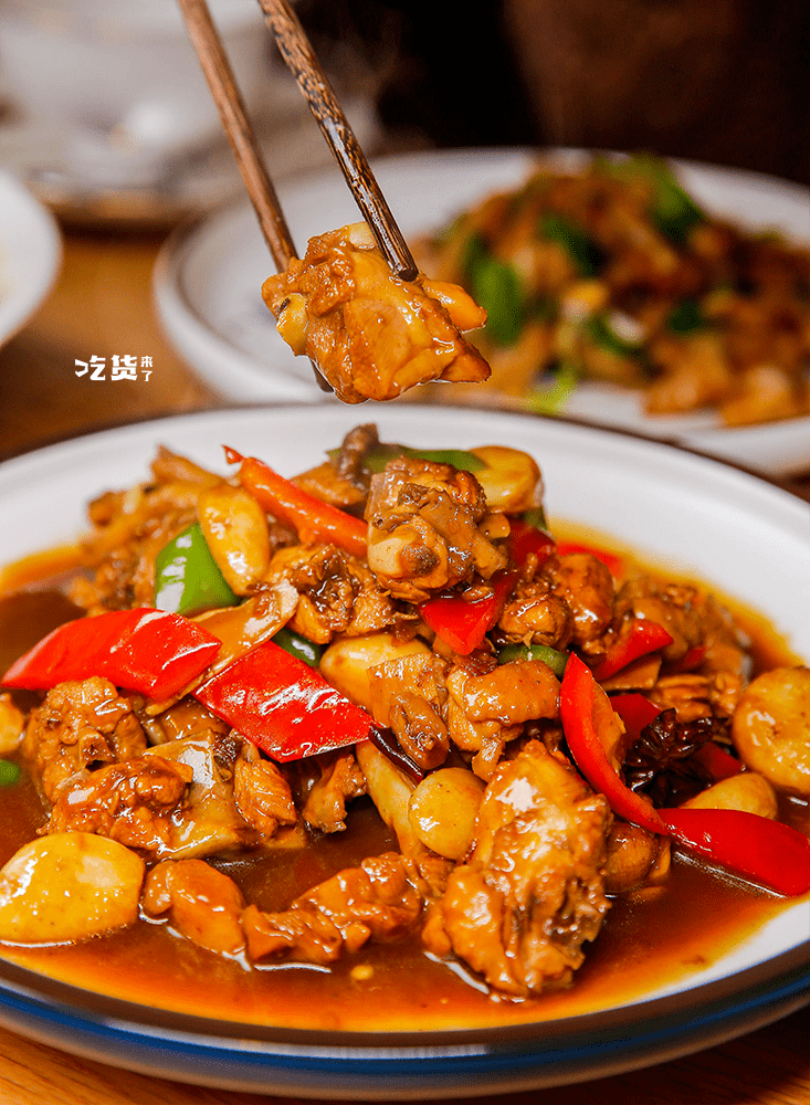 义乌的醋炒鸡,酸酸微辣,义乌人看了都流口水,是小编巴不得顿顿都吃的