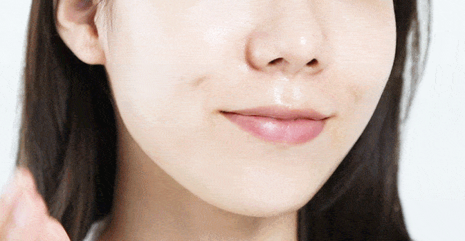 也被称为多肽中的战斗机,单价比二裂酵母还要贵,在修护皮肤屏障蛋白