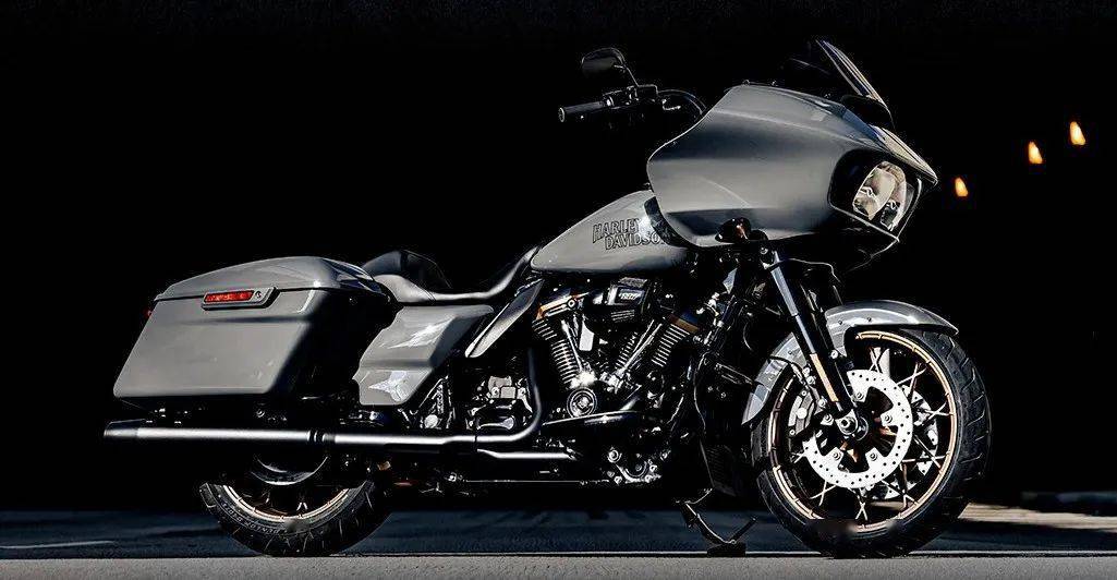 经典美式巡航哈雷发布2022款路威st公路滑翔st售价2858万起
