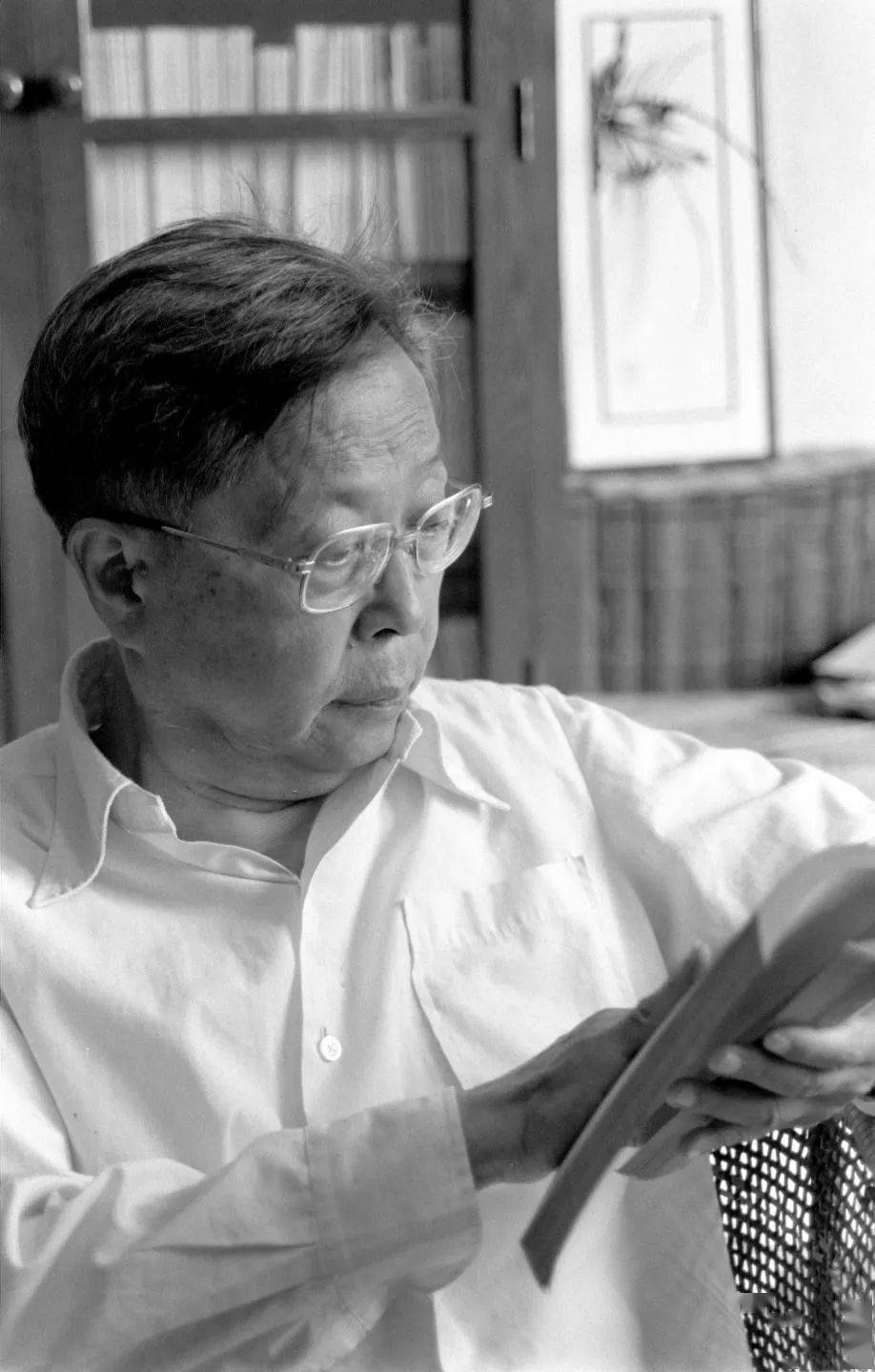 走近巨匠丨说不尽的曹禺,演不完的"曹剧"_艺术_雷雨_万德尊