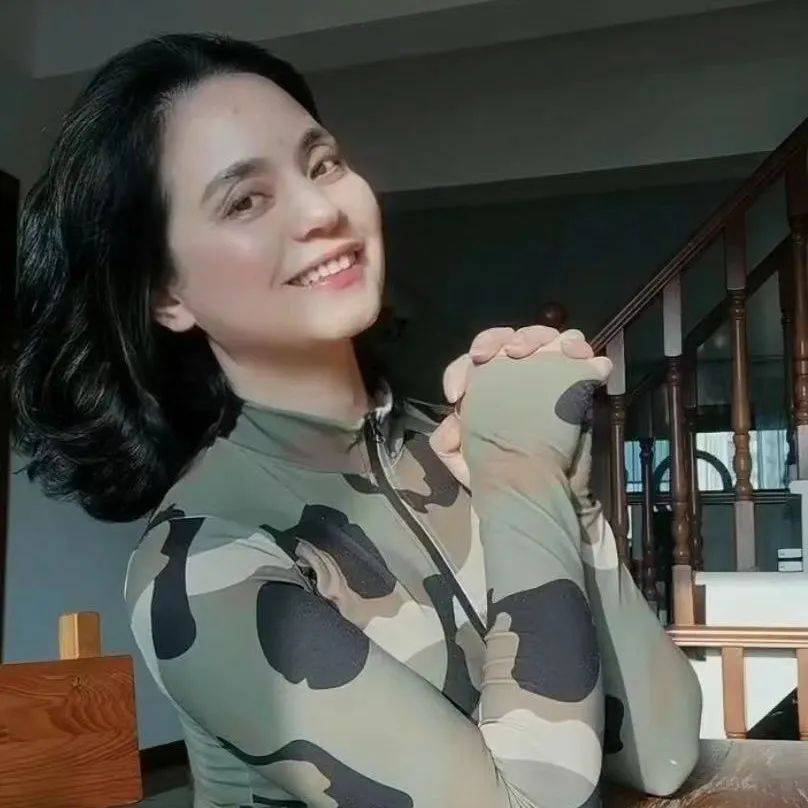 张玥:相逢不易,且行且惜_面向全国_姐姐_征稿