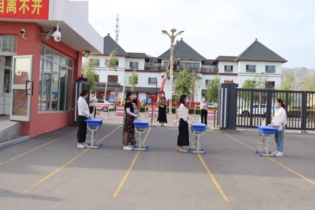 富蕴县第一中学开展中考前疫情,防震防控应急演练_进行_考生_防控