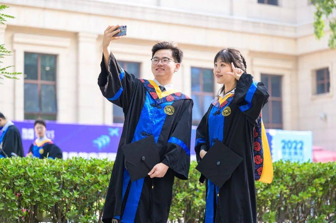 校团委 各学院 等摄影|邸白鹭 宋超 张可立 张宇涵姜海洋 钱思远 申衍