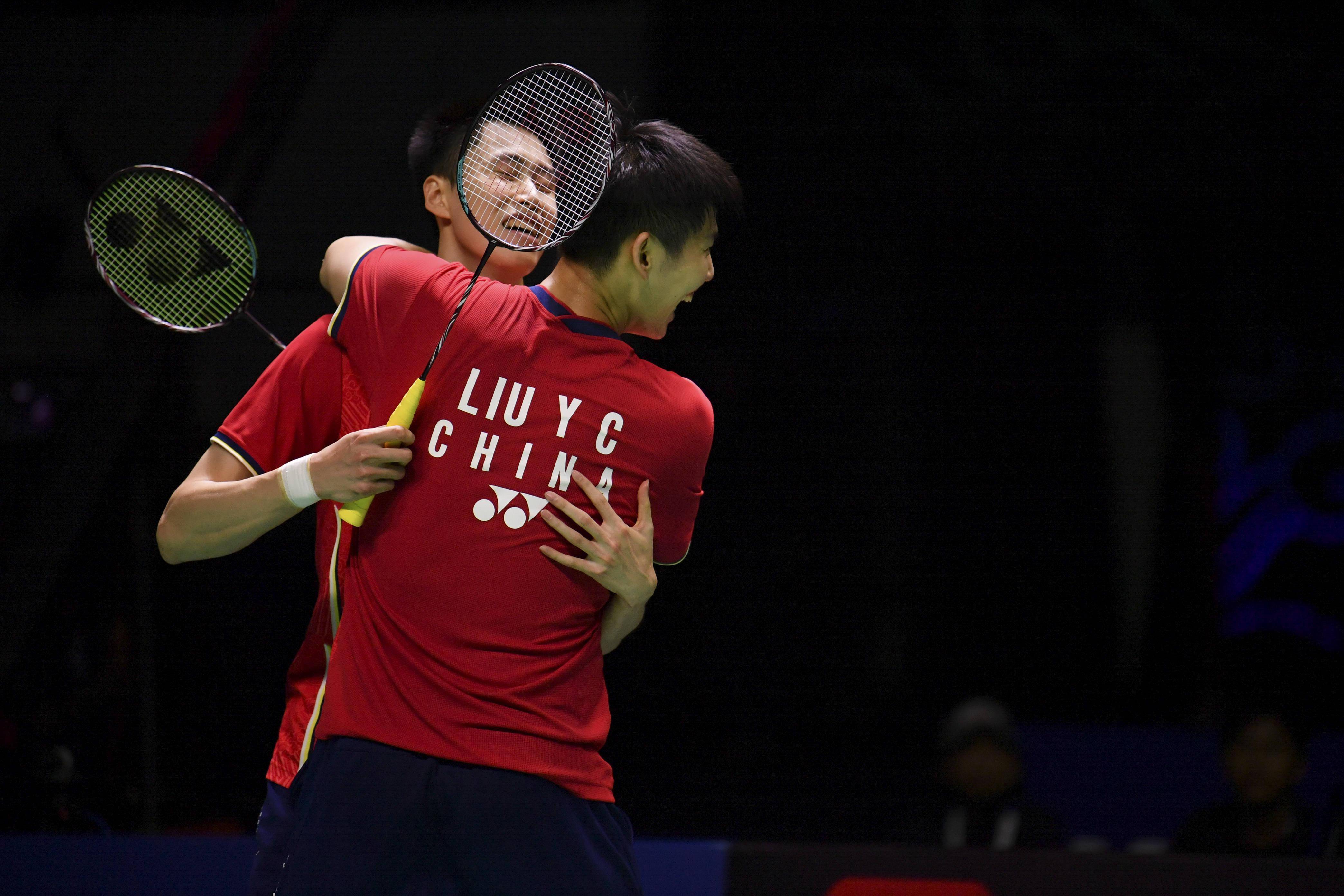 羽毛球——印尼公开赛:刘雨辰/欧烜屹夺冠_崔率圭_新华社_金元昊