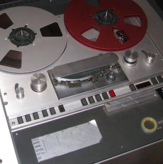 为何选择 44.1kHz 或 48kHz？关于音频采样率的历史回顾_模拟_dBu_工作