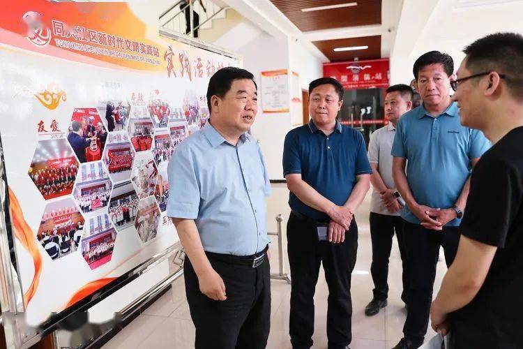 6月20日,县委书记连树斌深入青羊镇,石城镇,阳高乡,北耽车乡等地,就