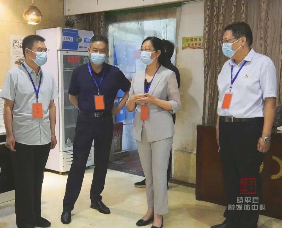 6月22日,镇平县2022年普通中招统一考试拉开帷幕,来自全县41所初中的