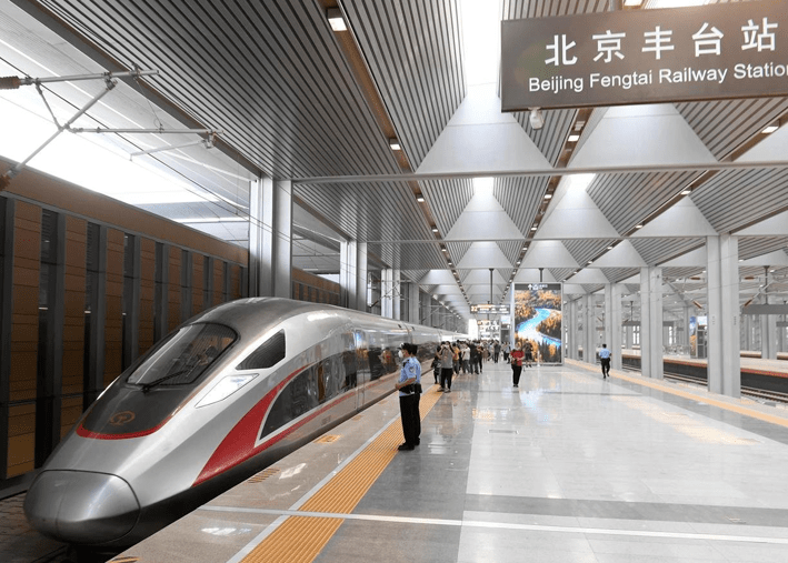 太原动车高铁告别北京西站重回丰台站提速22票价破200元