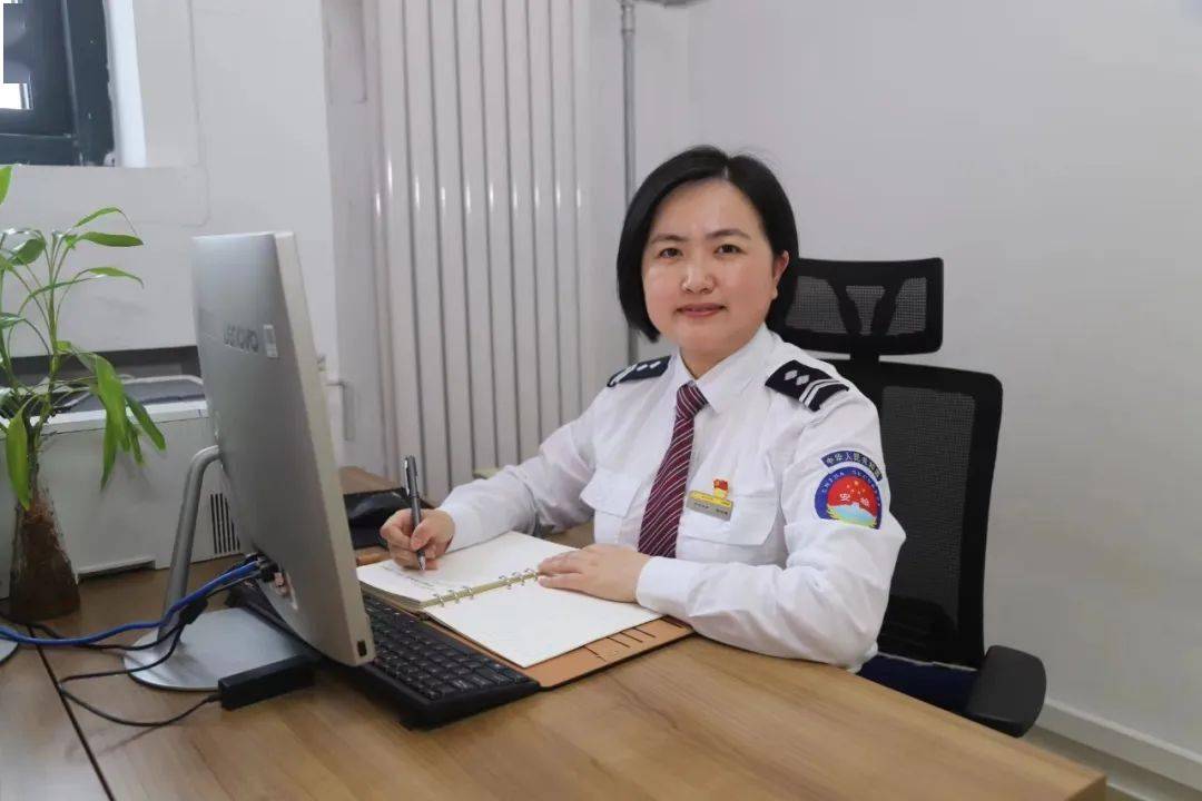 车间_工作_高萍