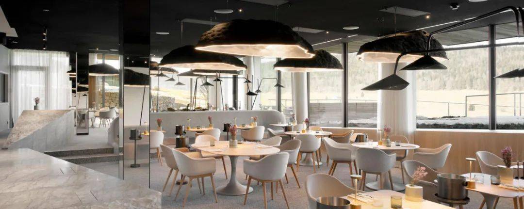 ��������ʿ���Ƶ꣬����BIG����ƣ��ݻ��Ƶ��һ������