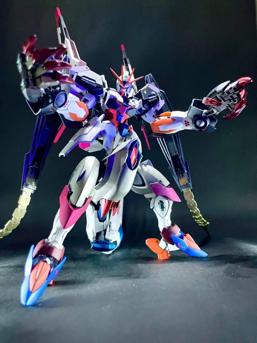分形高达将核心小矮子的合体能力拉满