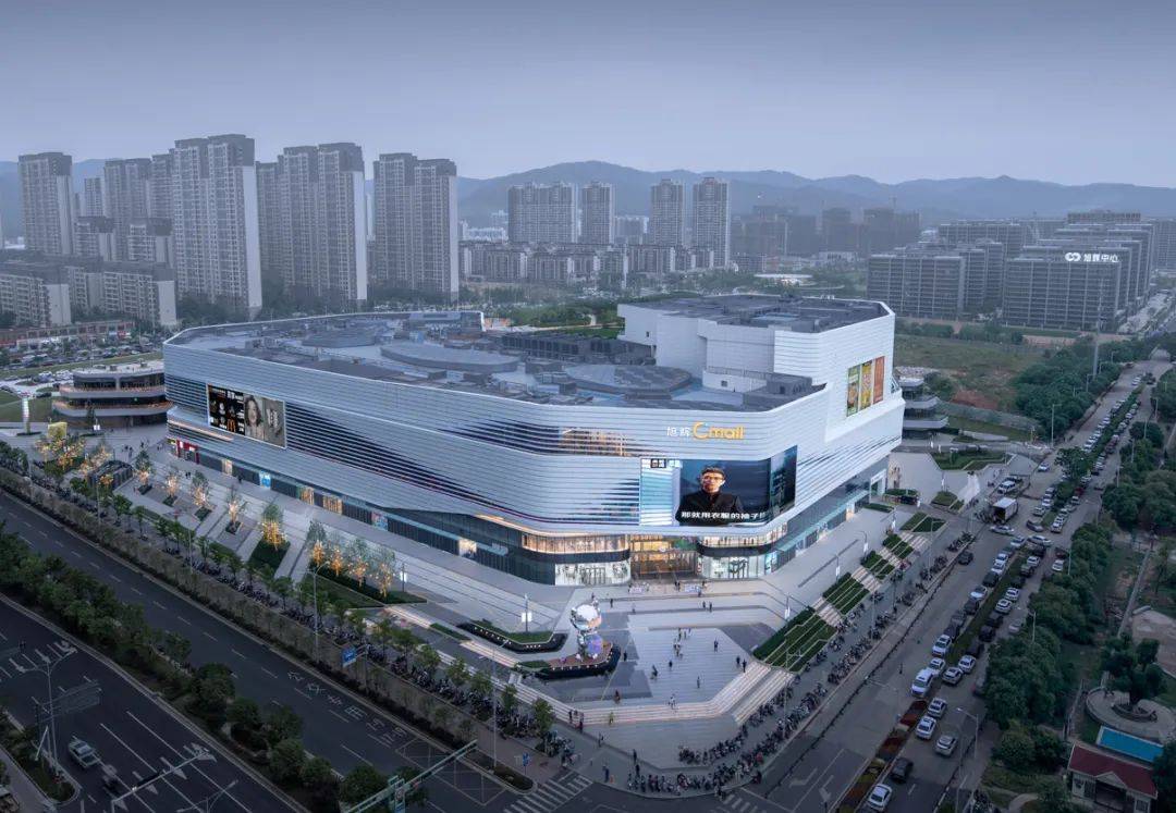 南昌旭辉cmall公园里的潮流生活实验场