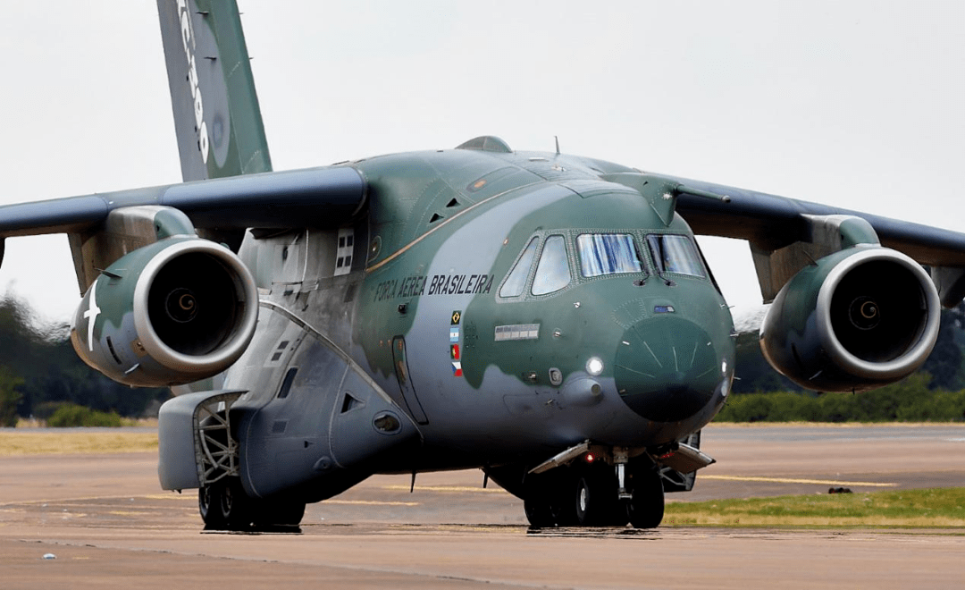 巴航_工业_战术运输机