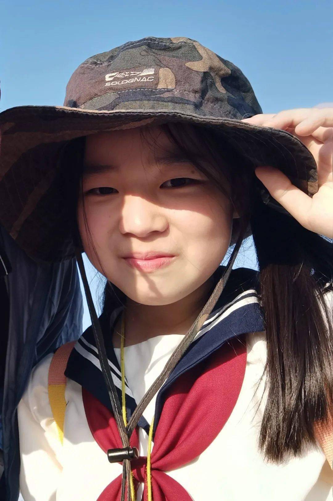 班级:四(14)班姓名:姜卓苒爱好:唱歌,跳舞,国画,钢琴参赛宣言:繁华