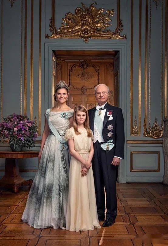 欧洲最美女王会是她?瑞典10岁公主颜值爆表,和弟弟齐出镜超萌!