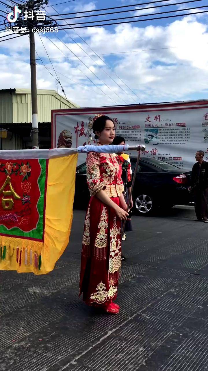 1,潮汕营老爷五峰旗摆放位置如下东营姓张将军,青面青令旗南营姓萧