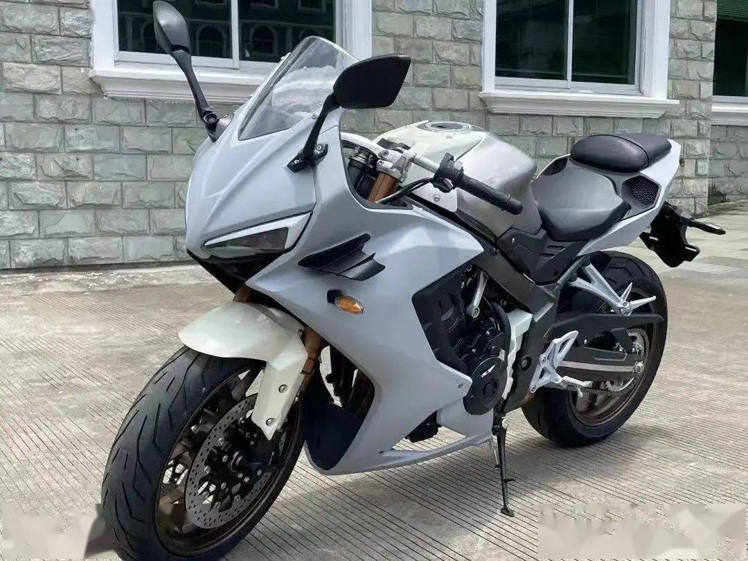 眼熟国产cb800rcbr800r来了