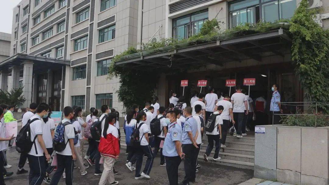 今天中考鲅鱼圈11802名考生加油