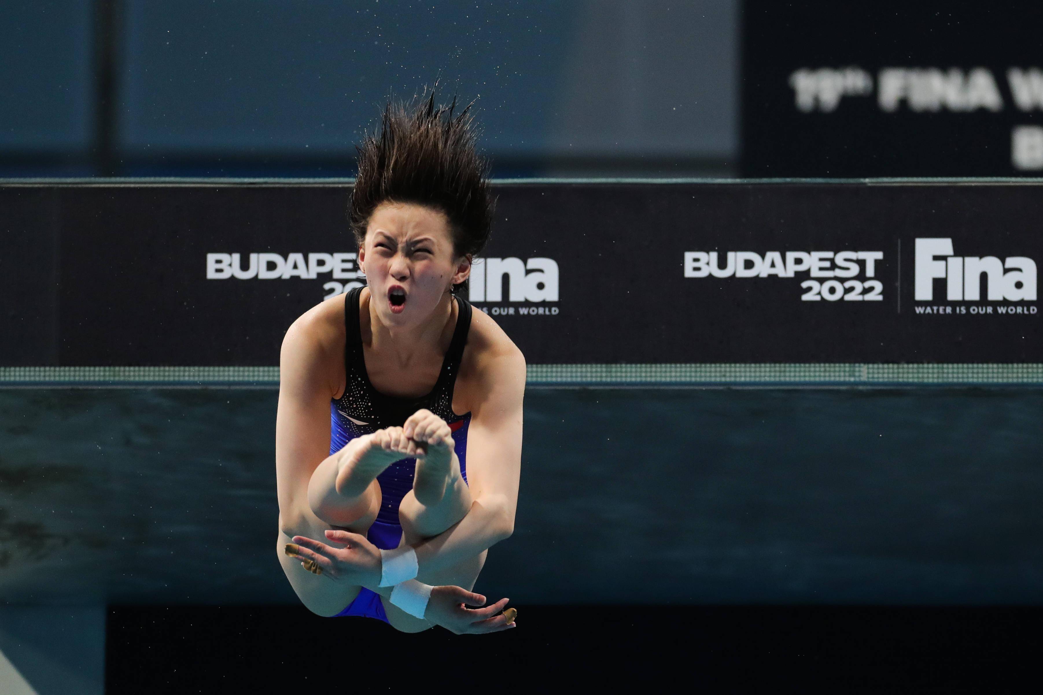 年世界游泳锦标赛跳水项目女子十米台决赛中,中国选手陈芋汐获得冠军