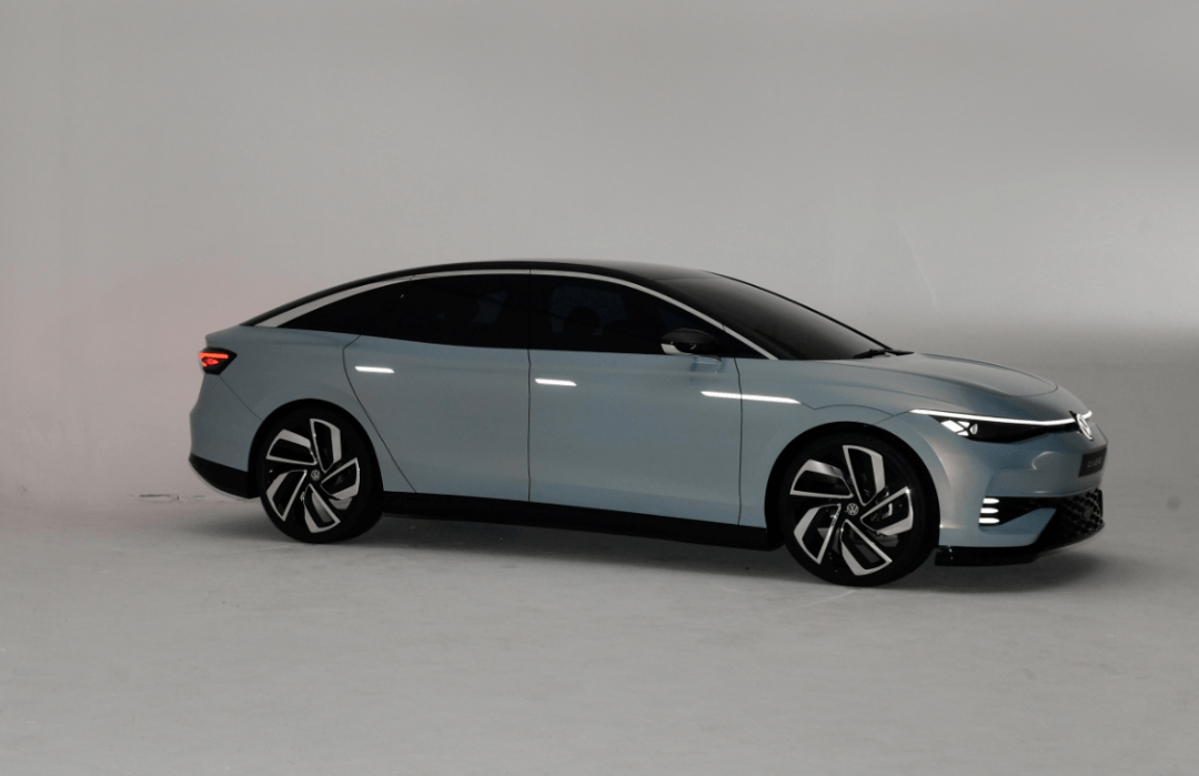 全球首发帕萨特电动版亮相续航620公里或将25万起售