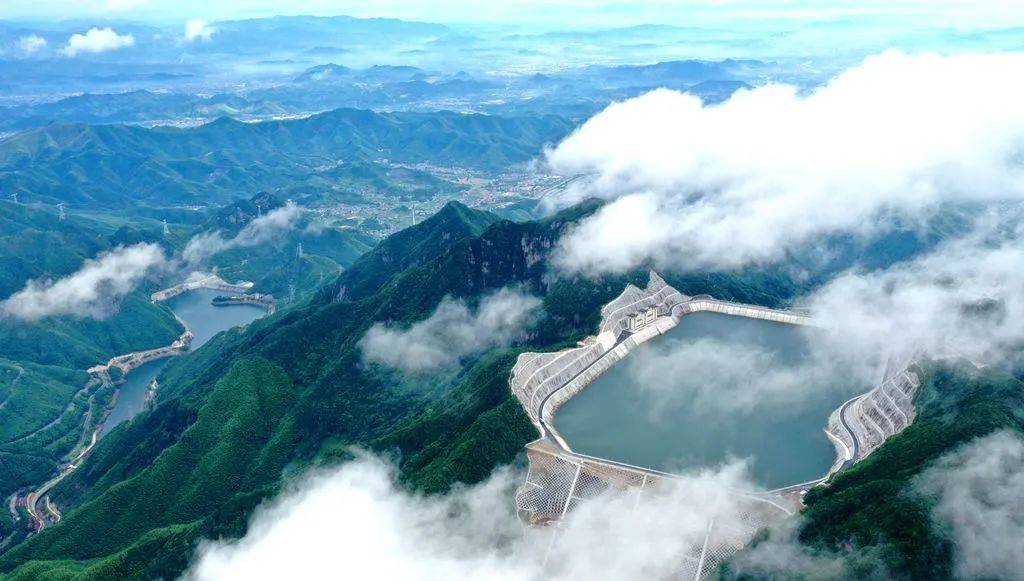 就在今天长龙山抽水蓄能电站全部机组投产发电