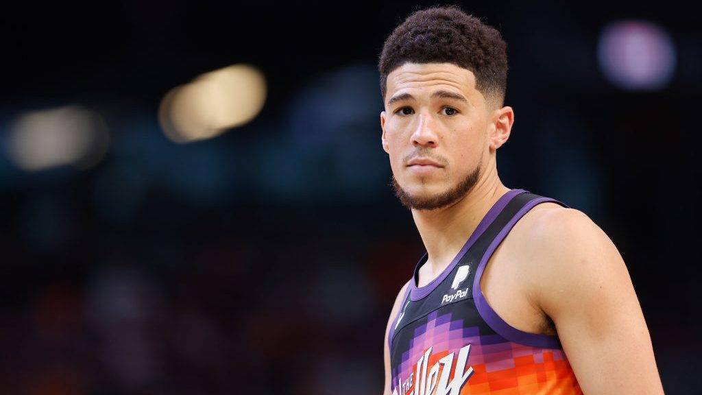 新年货《nba 2k23》即将揭晓 德文·布克或为封面球员